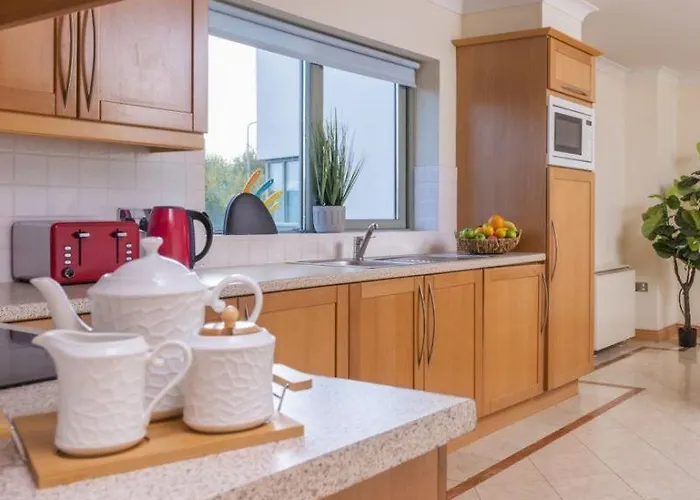 Park Place 4* 킬라니