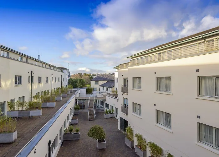 Park Place Aparthotel 4*