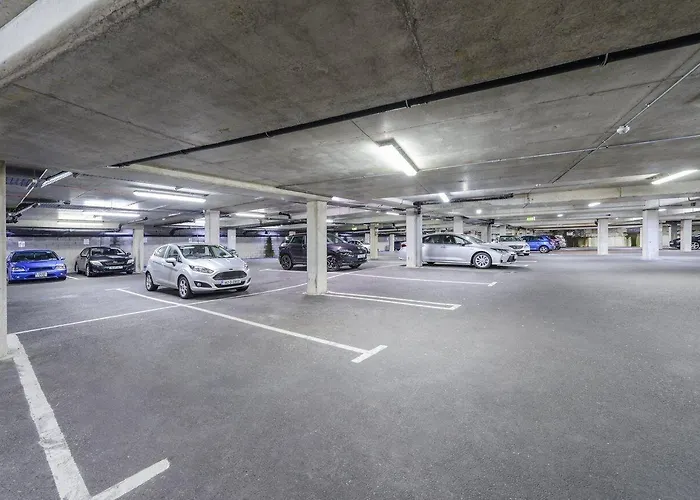 Park Place Aparthotel 4*