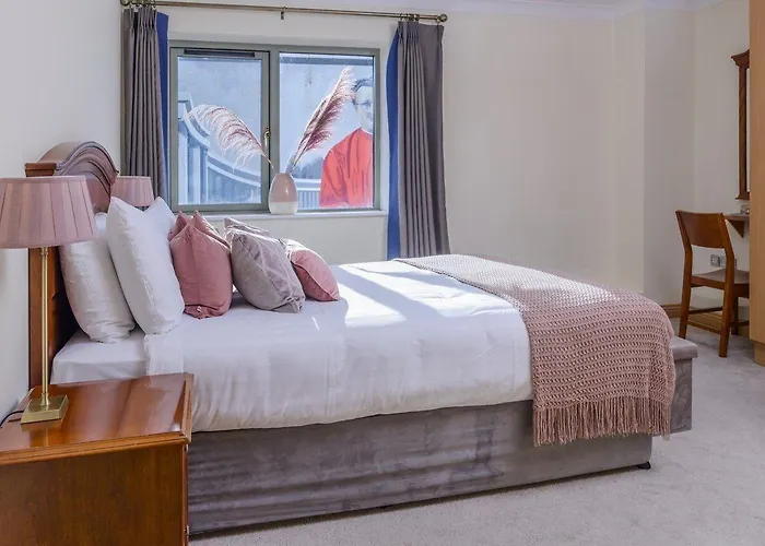 Park Place Aparthotel 4*